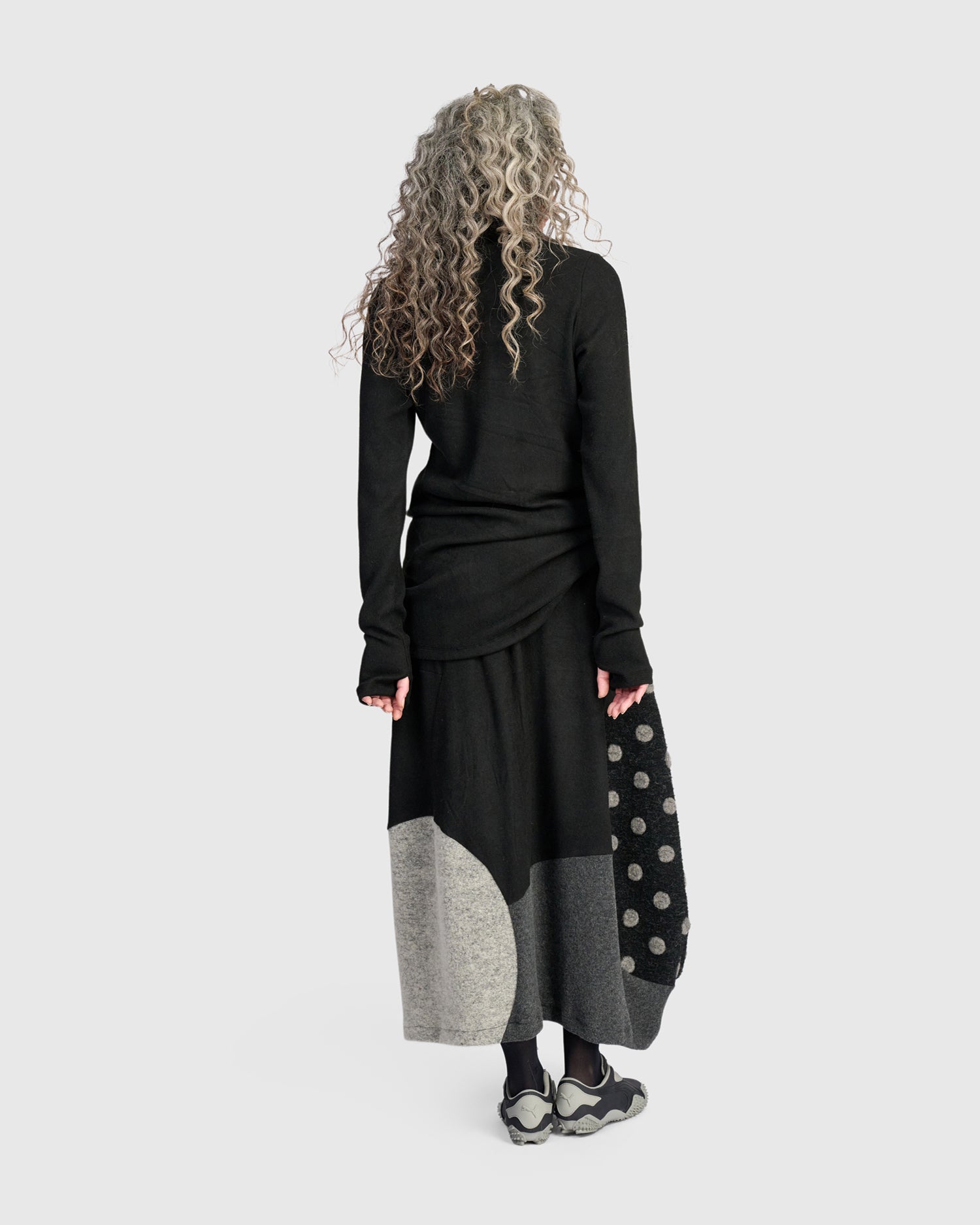 alembika-urban-plush-turtleneck-tunika-charcoal image 7