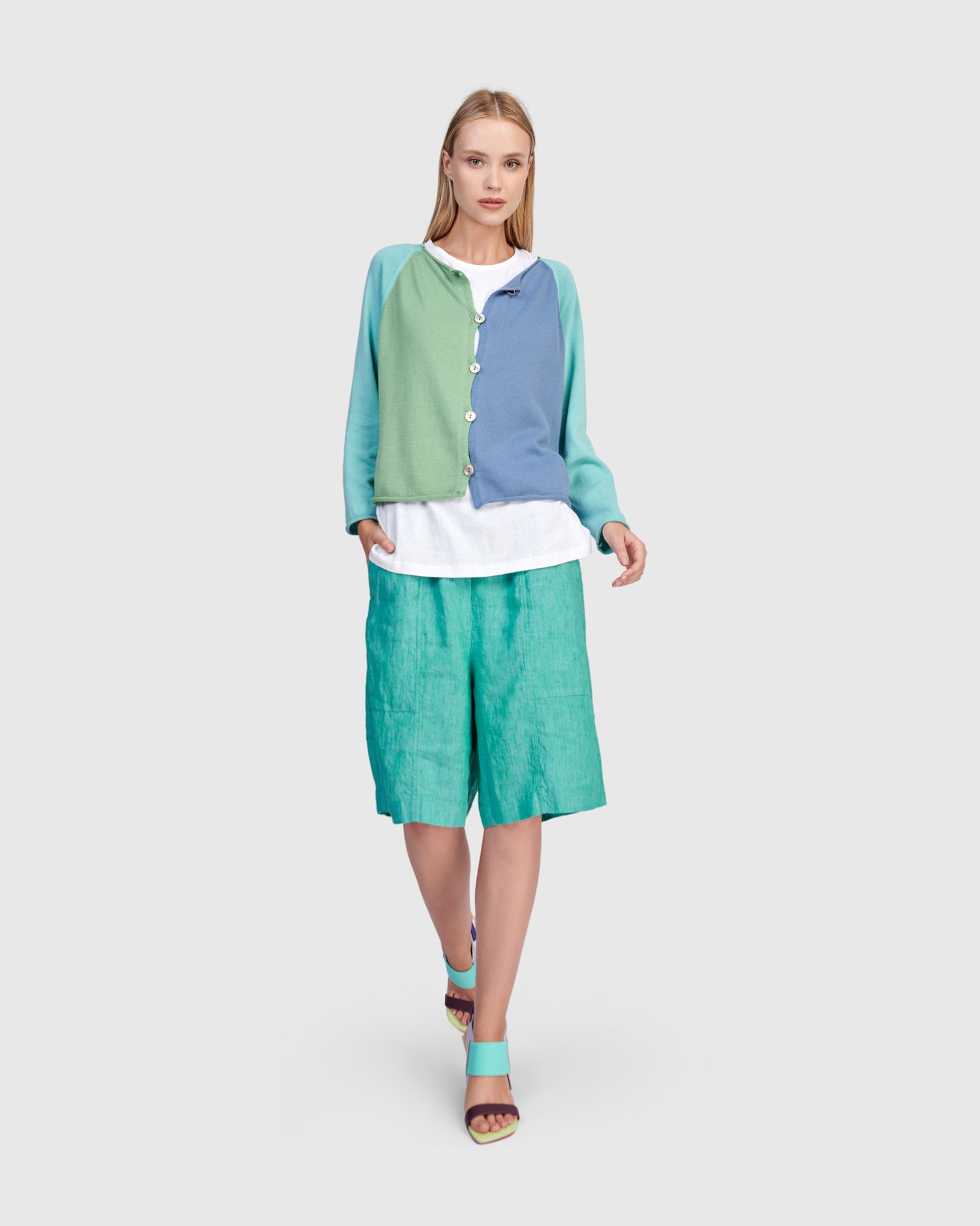 alembika-gem-leinen-shorts-aqua-damen-shorts-mit-extra-hohem-bund image 2