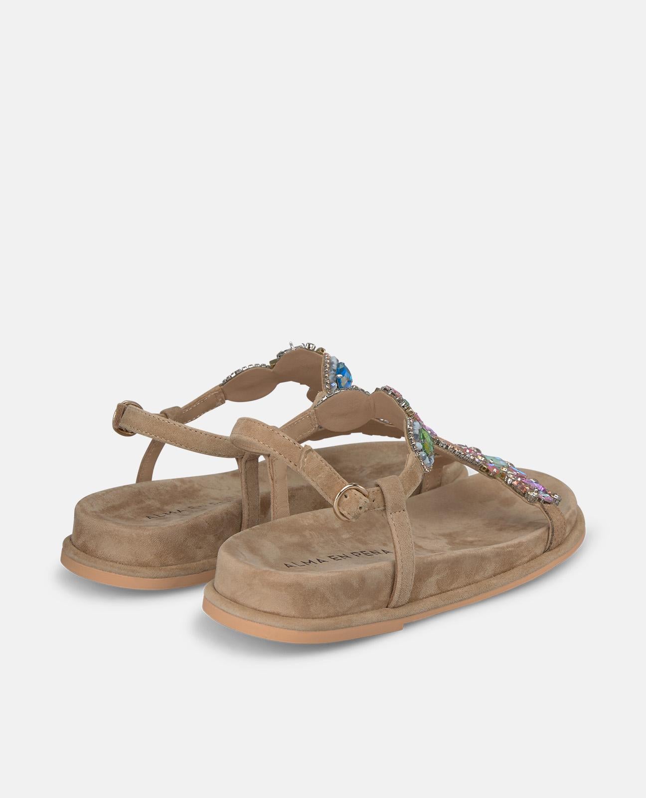 alma-en-pena-schmuck-sandale-flache-t-riemen-sandale-arena image 3