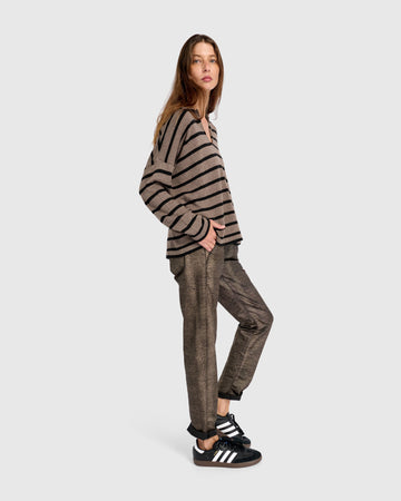 alembika-surfside-collared-sweater-latte-stripes image 5