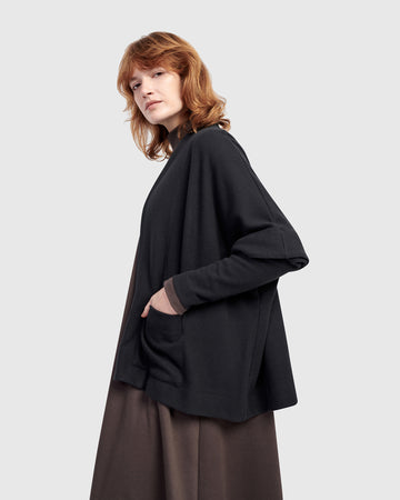 alembika-urban-cloud-nestle-cardigan-jacke-black image 4