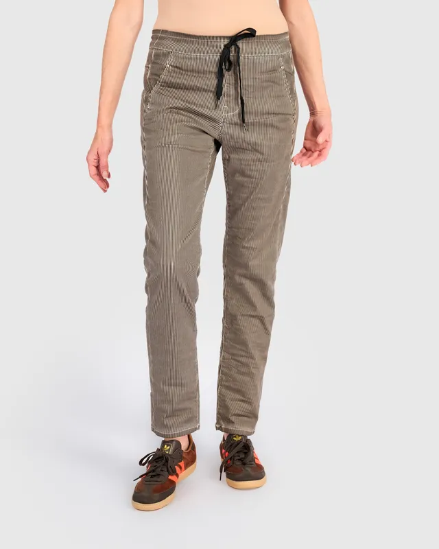 alembika-pinstripe-iconic-stretch-jeans-light-khaki image 1