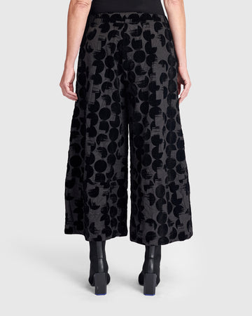 alembika-hematite-wide-leg-hose-crescent-cropped image 5