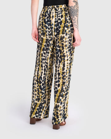 alembika-eolian-straight-pants-trails-hose image 5
