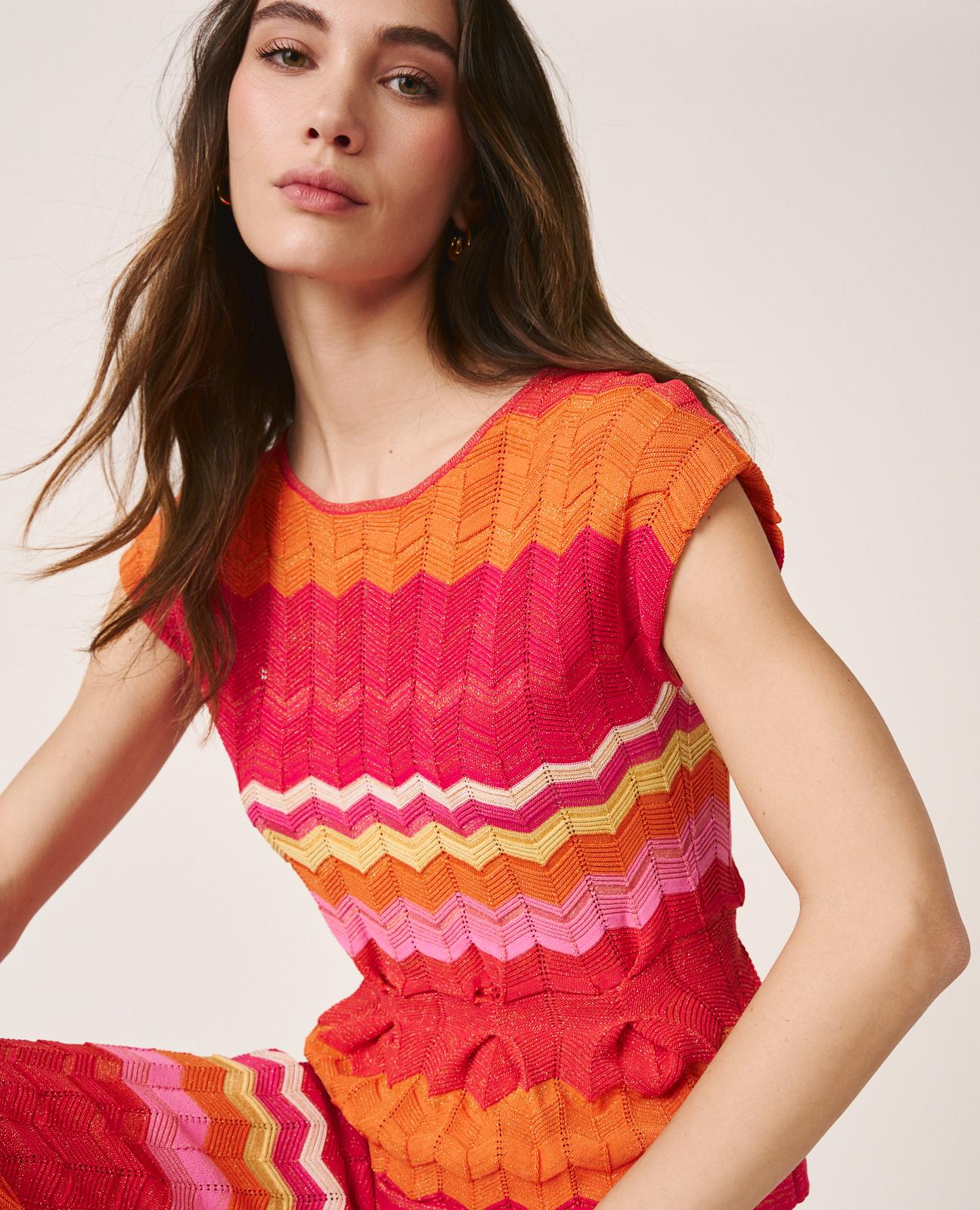 alma-en-pena-top-geometric-motif-stitch-fuchsia-damen image 2