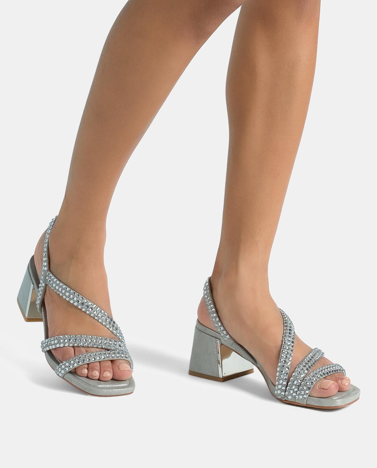 alma-en-pena-rhinestone-sandal-without-clasp-sandale-mit-strass-6-cm-in-silber image 4