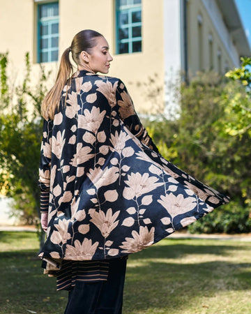 alembika-velvet-smoking-jacke-floral-samt image 2