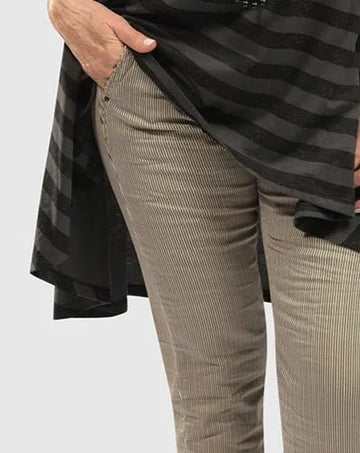 alembika-pinstripe-iconic-stretch-jeans-ivory image 7