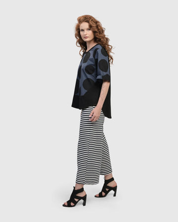alembika-urban-angelica-dots-tee-blusentop-navy image 6