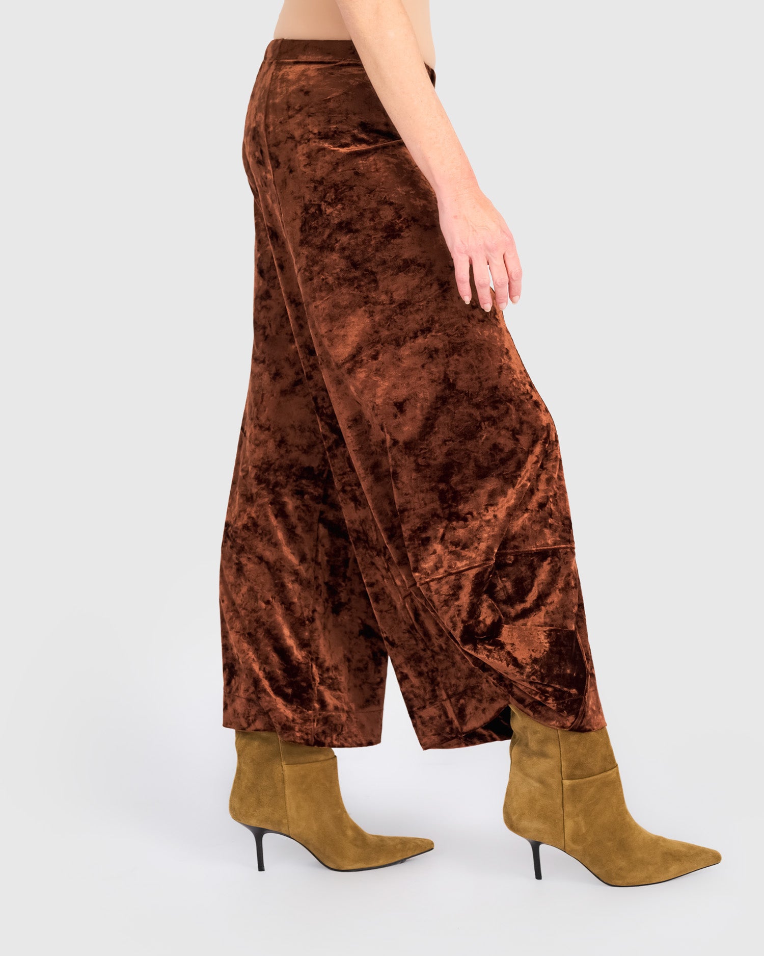 alembika-crushed-velvet-punto-hose-maple image 5