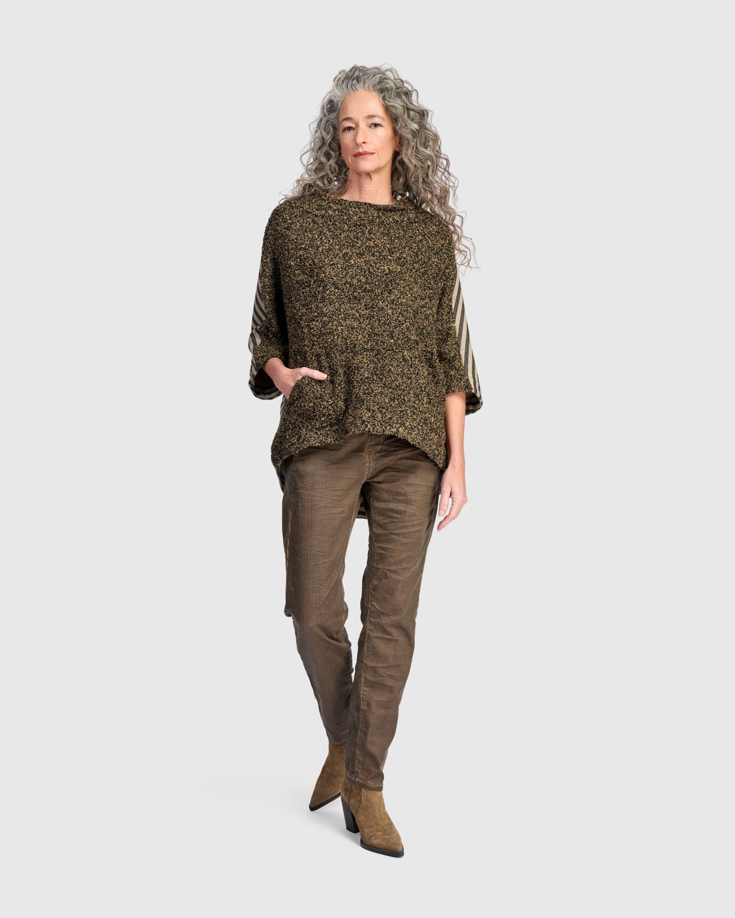 alembika-urban-jan-boucle-pullover-sweater-camel-melange image 2