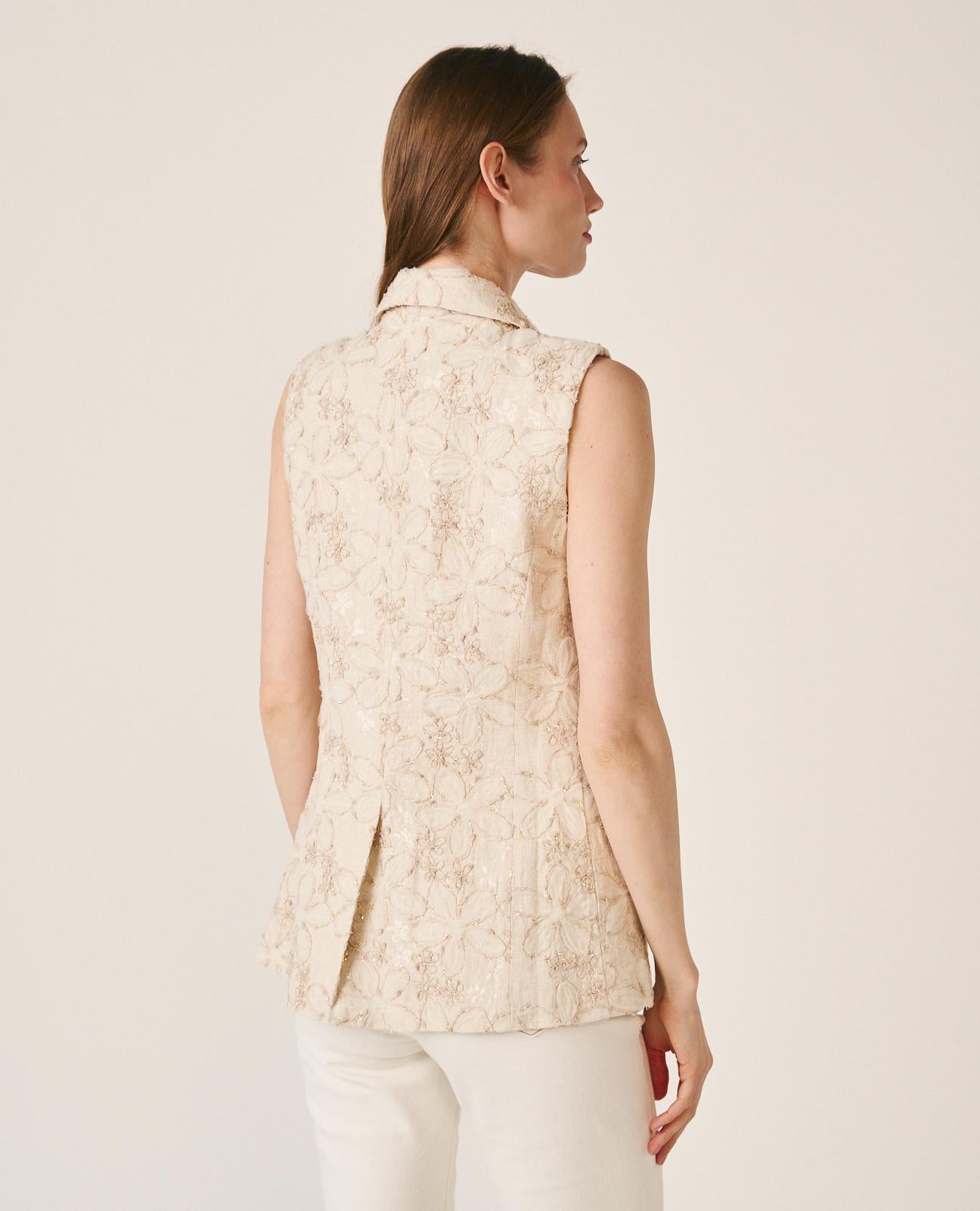 alma-en-pena-bestickte-weste-rmellos-beige image 6