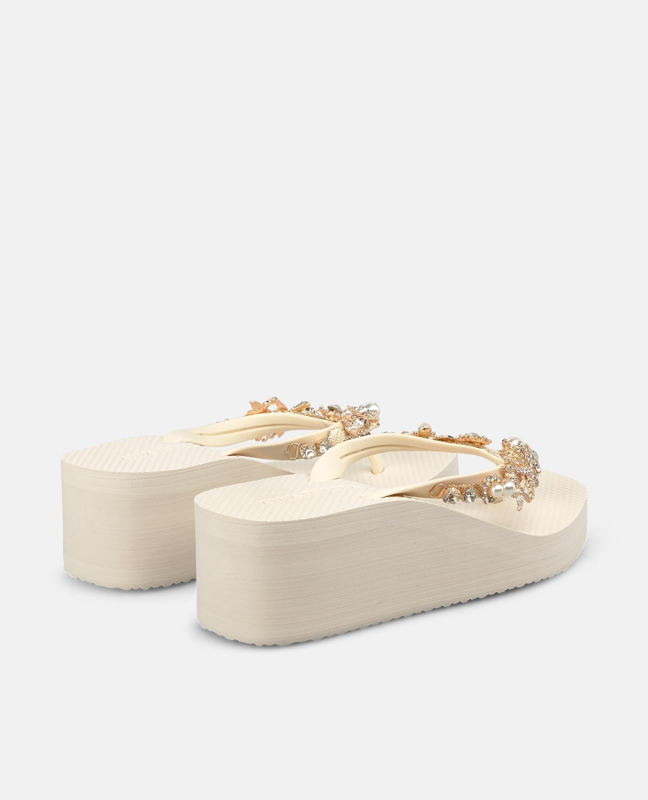 alma-en-pena-beach-sandal-plateau-zehentrenner-wei-mit-strass-5-5-cm image 3