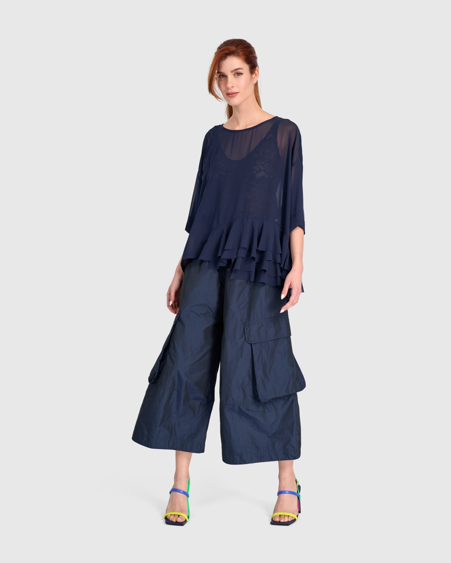 alembika-veiled-chiffon-top-ink-boxy-mit-slip image 8