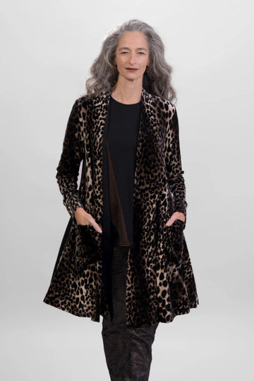 alembika-nala-relaxed-tee-leopard-samt image 3