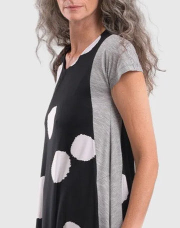 alembika-spot-trapeze-kleid-schwarz-jersey-mit-taschen image 8
