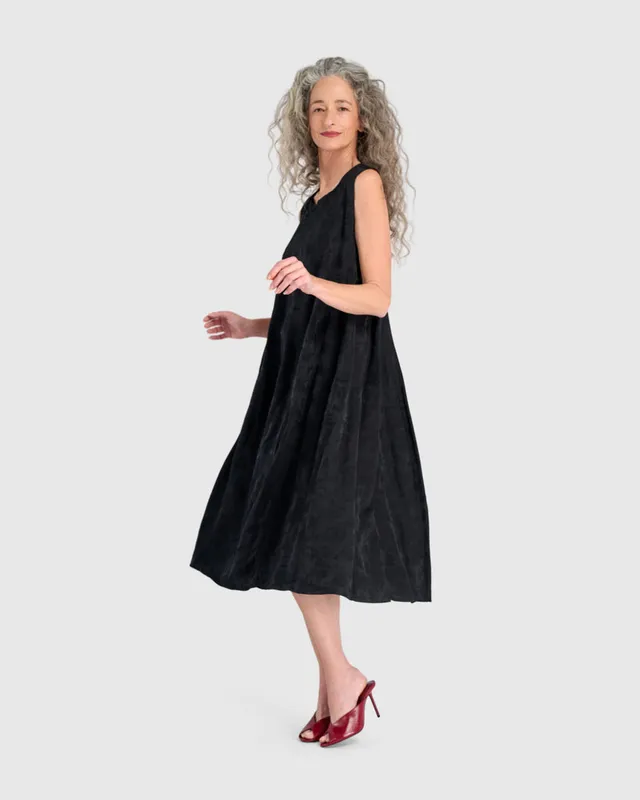 alembika-suzu-swing-kleid-black-jacquard-midi image 1