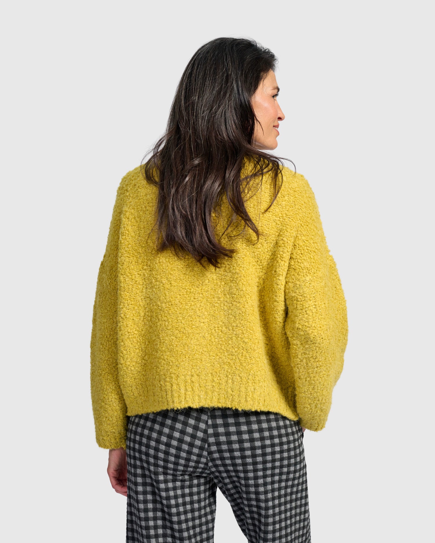 alembika-teddy-boucle-cardigan-sunflower image 6
