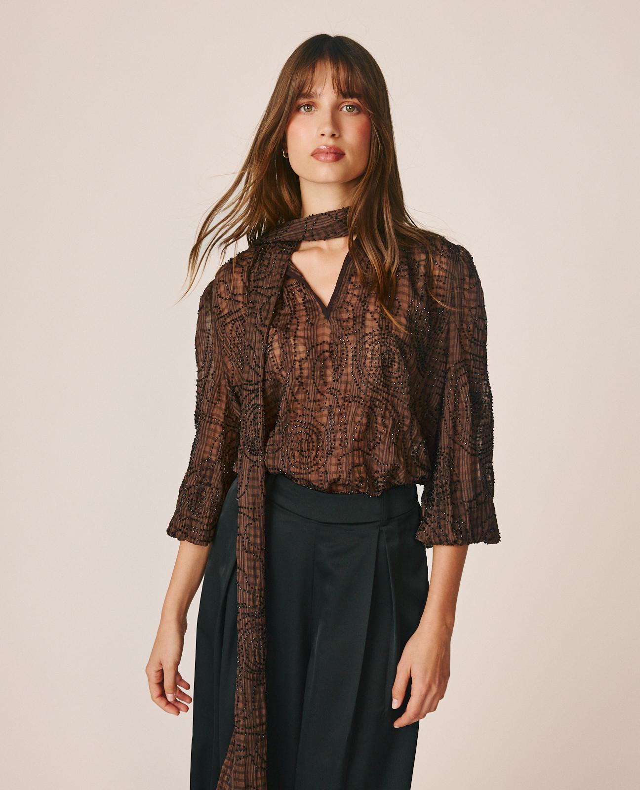 alma-en-pena-organza-bluse-braun-gestreift-mit-perlen-und-bindehals image 4